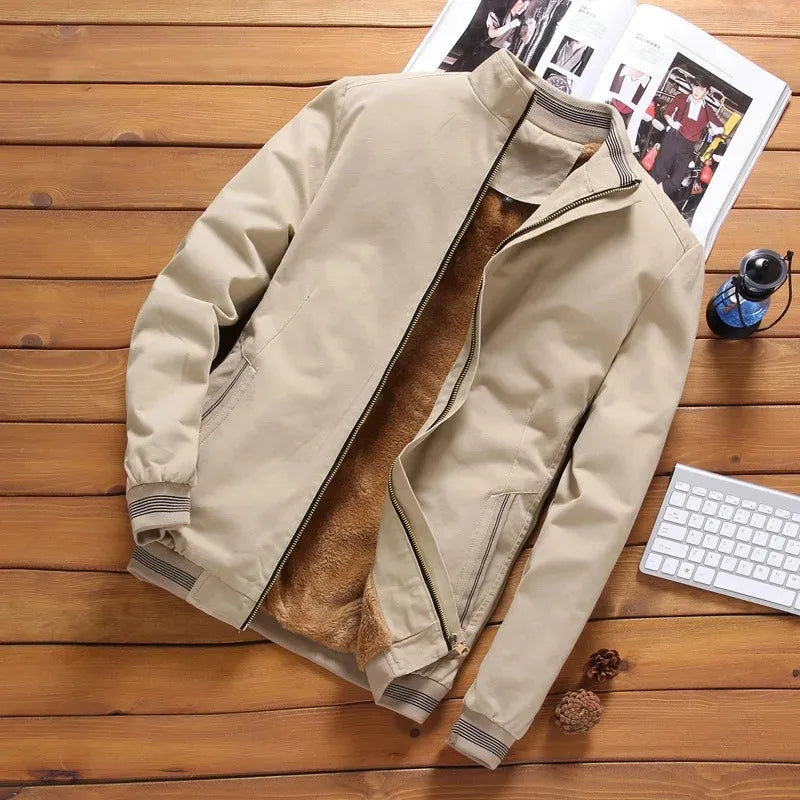 Herre aviator jakke, varm fleecefor, moderne stil, mørkeblå, elegant snit, praktiske sidelommer
