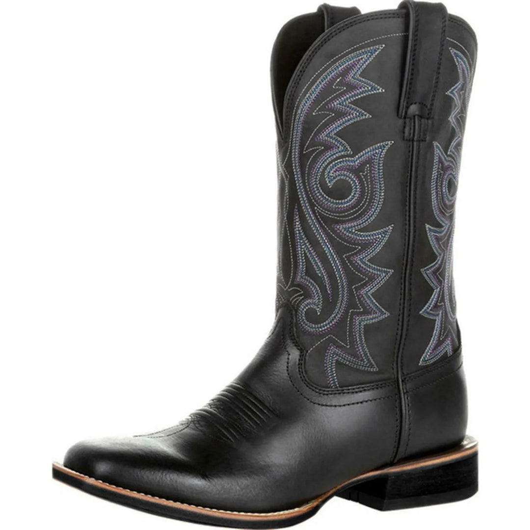 Miesten brodeeratut denim cowboy bootsit, retrotyyli, suora kärki, trendikäs brodeeraus, pehmeä materiaali.
