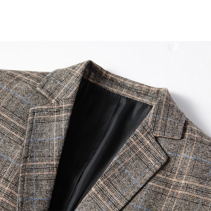 Herre casual blazer med stilfulde revers og knaplukning, broderet mønster med guldtråd, moderne og stilfuldt design.