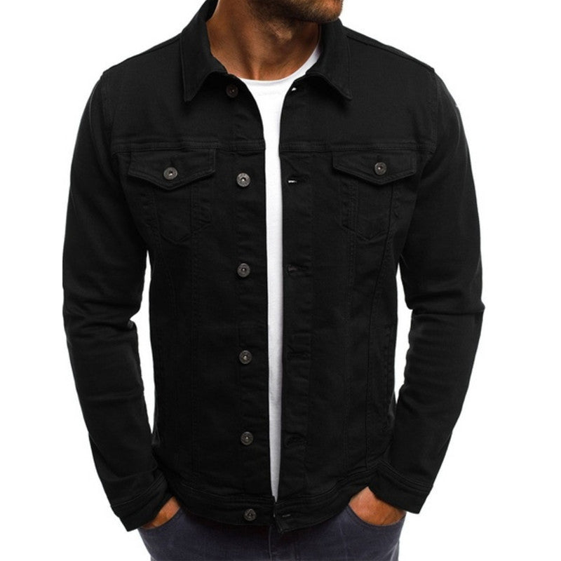 Herre denim jakke regular fit forside, alsidige brystlommer, knaplukning, klassisk krave, stilfuld og praktisk.