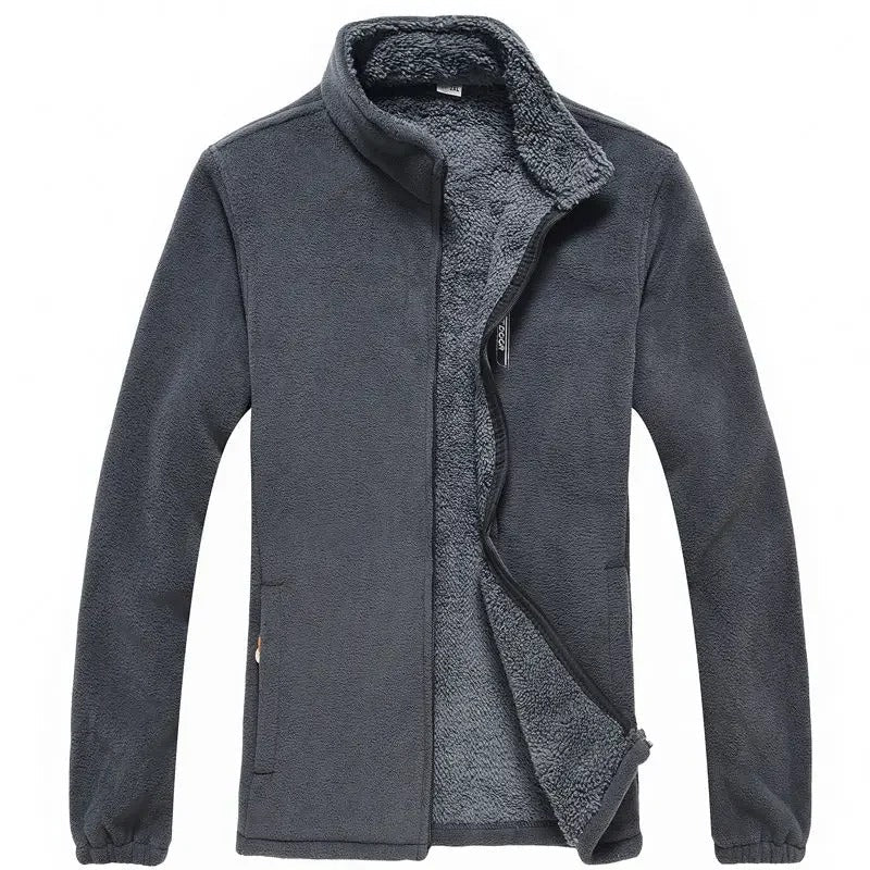 "Miesten fleece-vuorattu vetoketjullinen ulkotakki, harmaa, tyylikäs ja lämmin ulkoiluun, tuulenpitävä korkea kaulus."