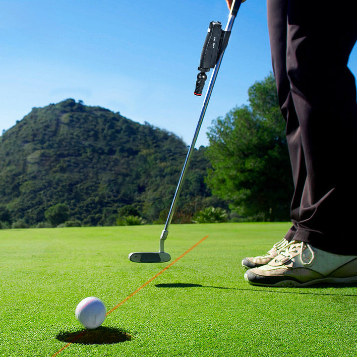 Miesten golf laseretäisyysmittari, hopeanvärinen, kompakti design, tarkkuudella, parantaa lyöntien hallintaa.