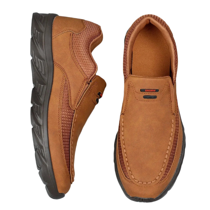 "Miesten hengittävät nahkaiset loafer-lenkkarit, harmaita ja ruskeita sävyjä, slip-on malli, kevyt sneaker-pohja."