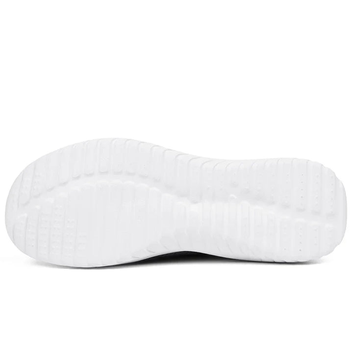 Klassiske høje canvas sneakers til mænd og kvinder, med støttende ankel, slidstærkt og åndbart canvas samt blød sål.