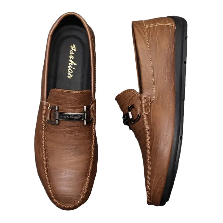 Miesten klassiset loaferit, pehmeä sisävuori, joustava pohja, musta väri, tyylikäs ja mukava muotoilu, sopii arkeen ja juhlaa