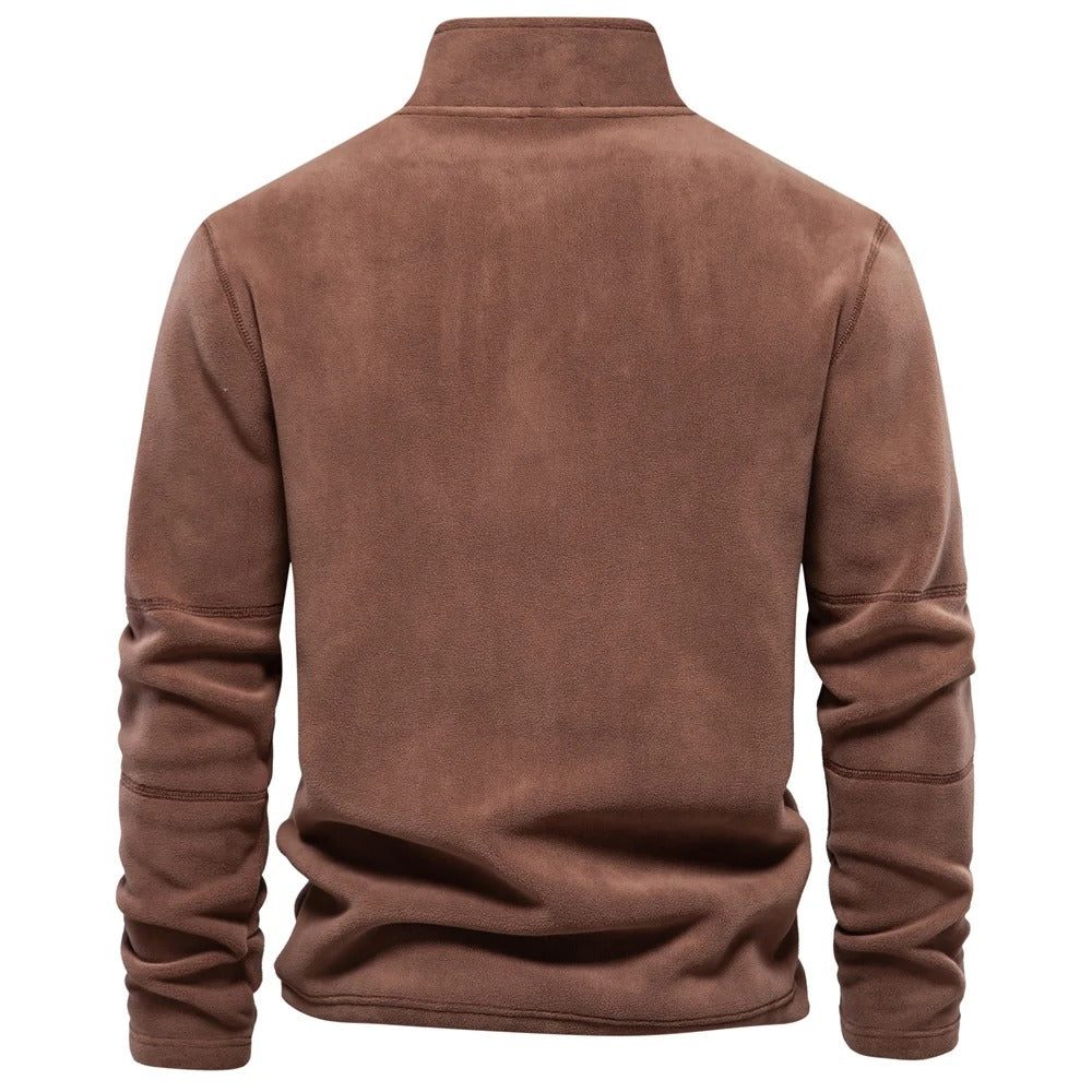 Miesten lämmin fleece soft shell -takki, hengittävä, moderni muotoilu, vetoketjullinen kaulus, tummansininen sävy.
