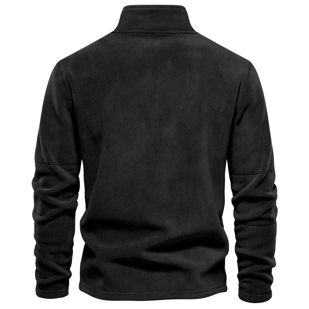 Miesten lämmin fleece soft shell -takki, hengittävä, moderni muotoilu, vetoketjullinen kaulus, tummansininen sävy.