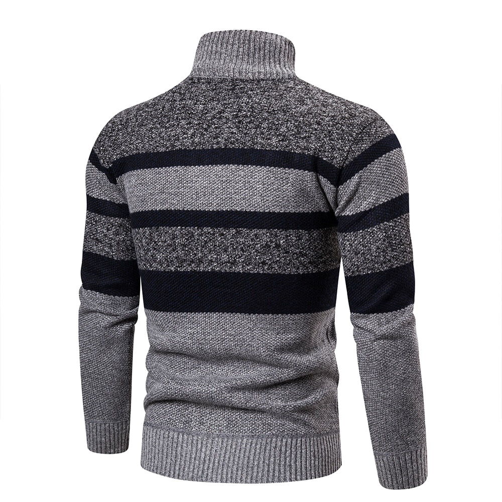 "Miesten raidallinen slim fit neulecardigan, värikäs raitakuosi, istuva leikkaus, pehmeä ja miellyttävä materiaali."