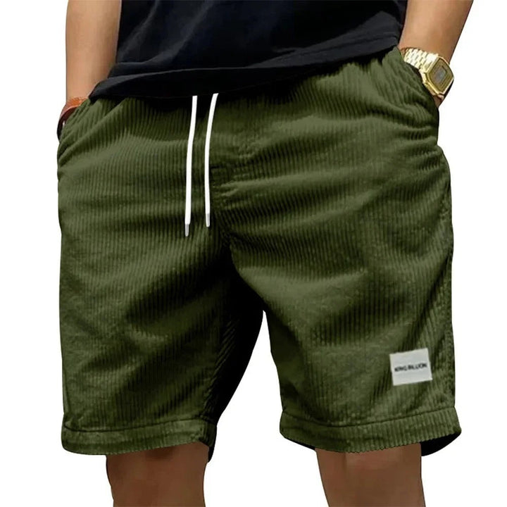 "Miesten retro corduroy -cargoshortsit, yksiväriset ja rento istuvuus, vintage-henkinen tekstuuri ja käytännölliset taskut."