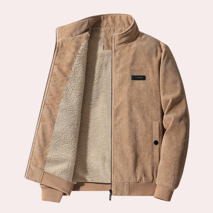 Mænds retro fløjlsjakke i skandinavisk design, tidløs og elegant.