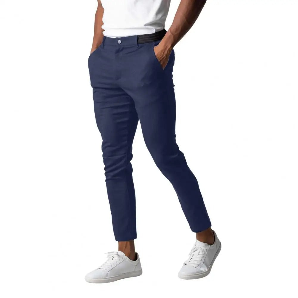 "Miesten slim-fit business-housut, joustava vyötärö, harmaa, elegantti siluetti, moderni muotoilu, monipuolinen yksivärisyys"