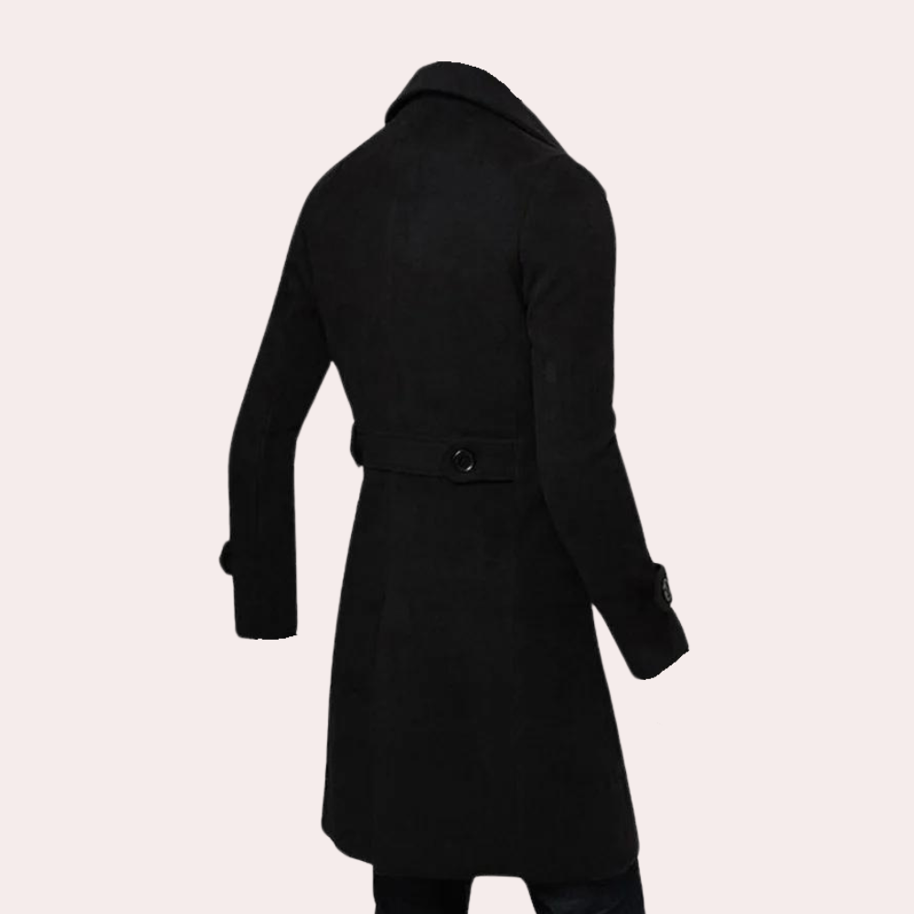 Herre trenchcoat med dobbeltknap, blødt stof, stilfuld og tidløs, moderne design, perfekt til koldere dage.