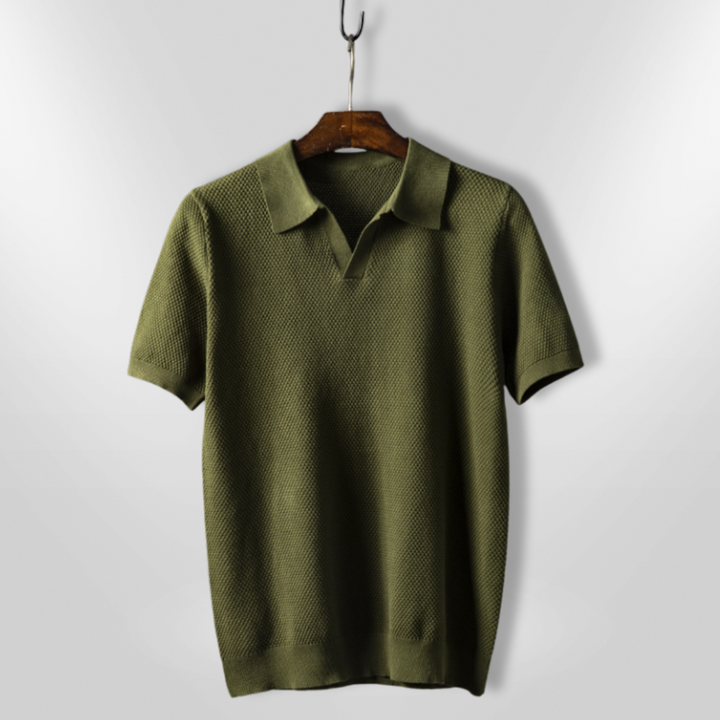 Mænds mørkeblå polo shirt, afslappet stil, friskt design, perfekt til fritid og fest.
