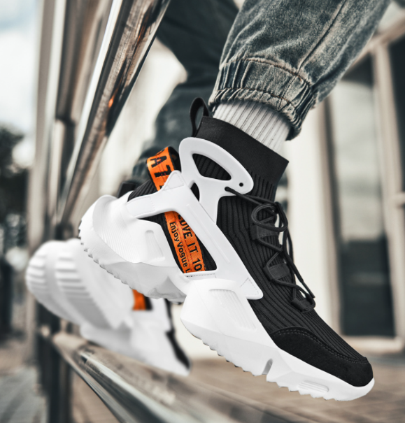 Herre sneakers - stilfulde og åndbare, perfekt til hverdagsbrug og sport.