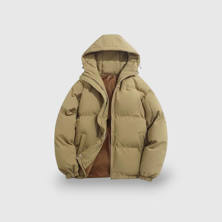 Mænds stilfulde isolerede parka jakke, vindtæt og vandafvisende, fuld lynlås og skræddersyet design.