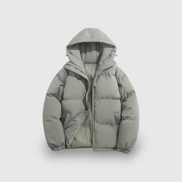 Mænds stilfulde isolerede parka jakke, vindtæt og vandafvisende, fuld lynlås og skræddersyet design.