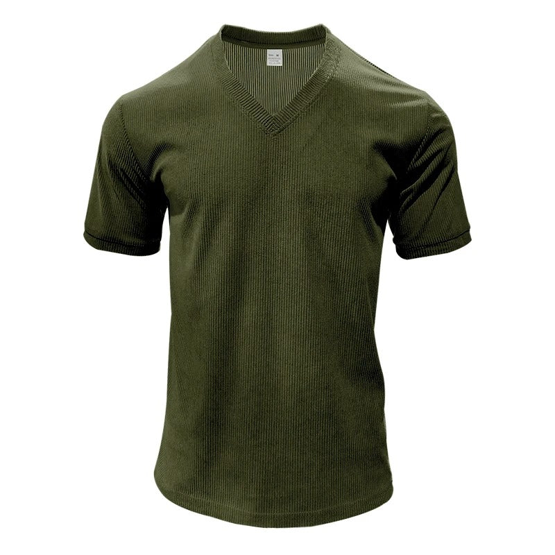 "Miesten vakosamettinen slim fit V-kaula-t-paita, pehmeä vakosamettikangas, tyylikäs muotoilu, lyhythihainen malli."