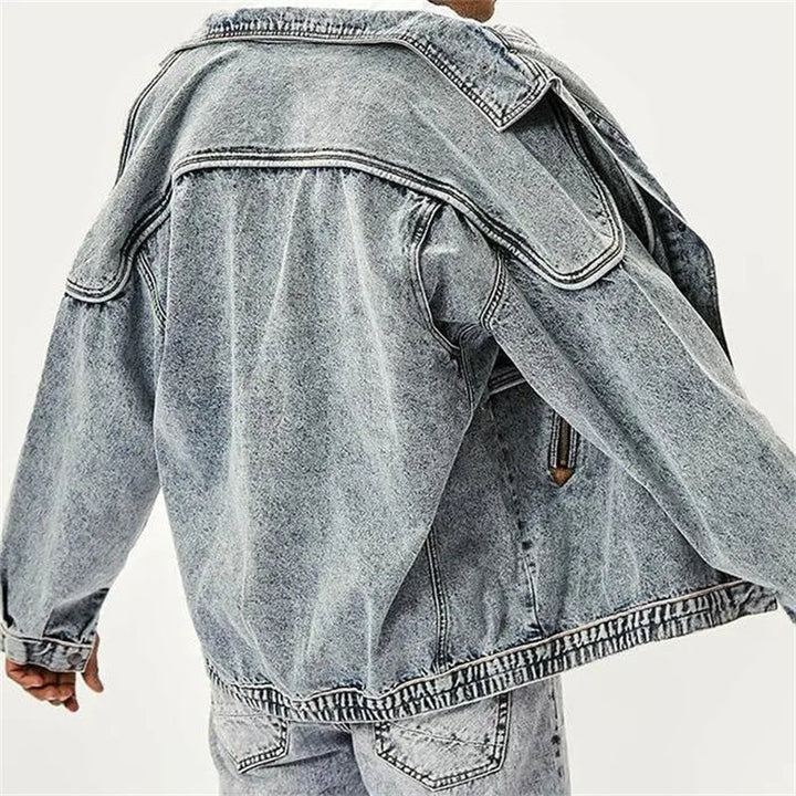 Herre vintage klassisk denimjakke, tidløs blå, afslappet pasform, med detaljerede syninger.