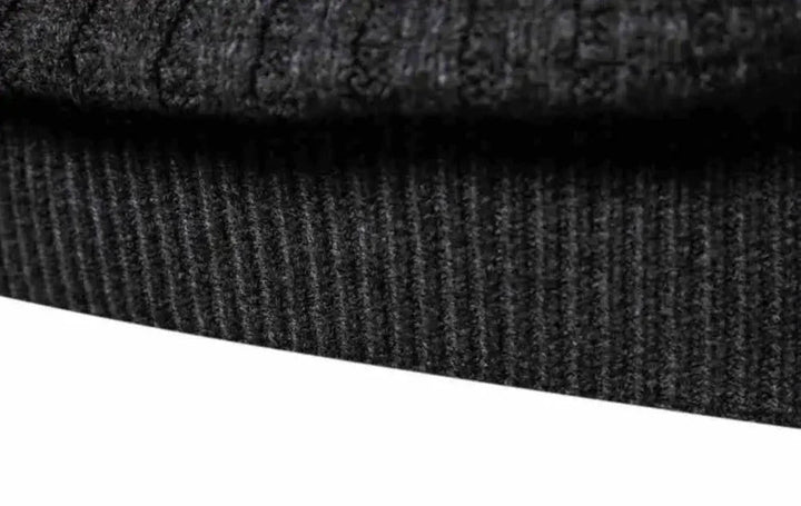 Miesten vohvelikangas crewneck pusero edestä luonnonläheisissä sävyissä sekä ylisuuret uurretut hihansuut.