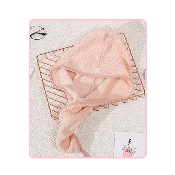 Dame hårhåndklæde i mikrofiber med knaplukning, superabsorberende, i hvid, pink og brun. Saunatekstil.