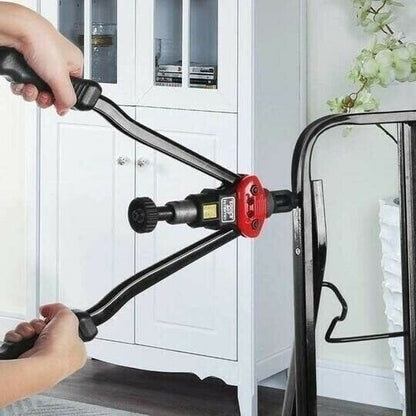 "Monikäyttöinen automaattinen niittityökalu kestävästä metallista, kumitetut kädensijat, vaihdettavat kartiot."