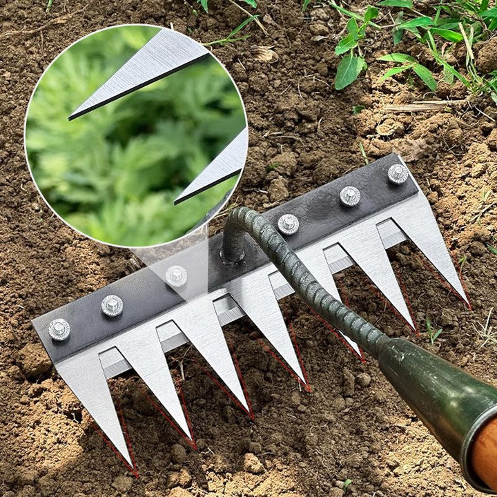 Monikäyttöinen ja ergonominen hiiliteräksinen puutarhakäsiharava, terävät piikit, valmistettu kestävästä metallista.
