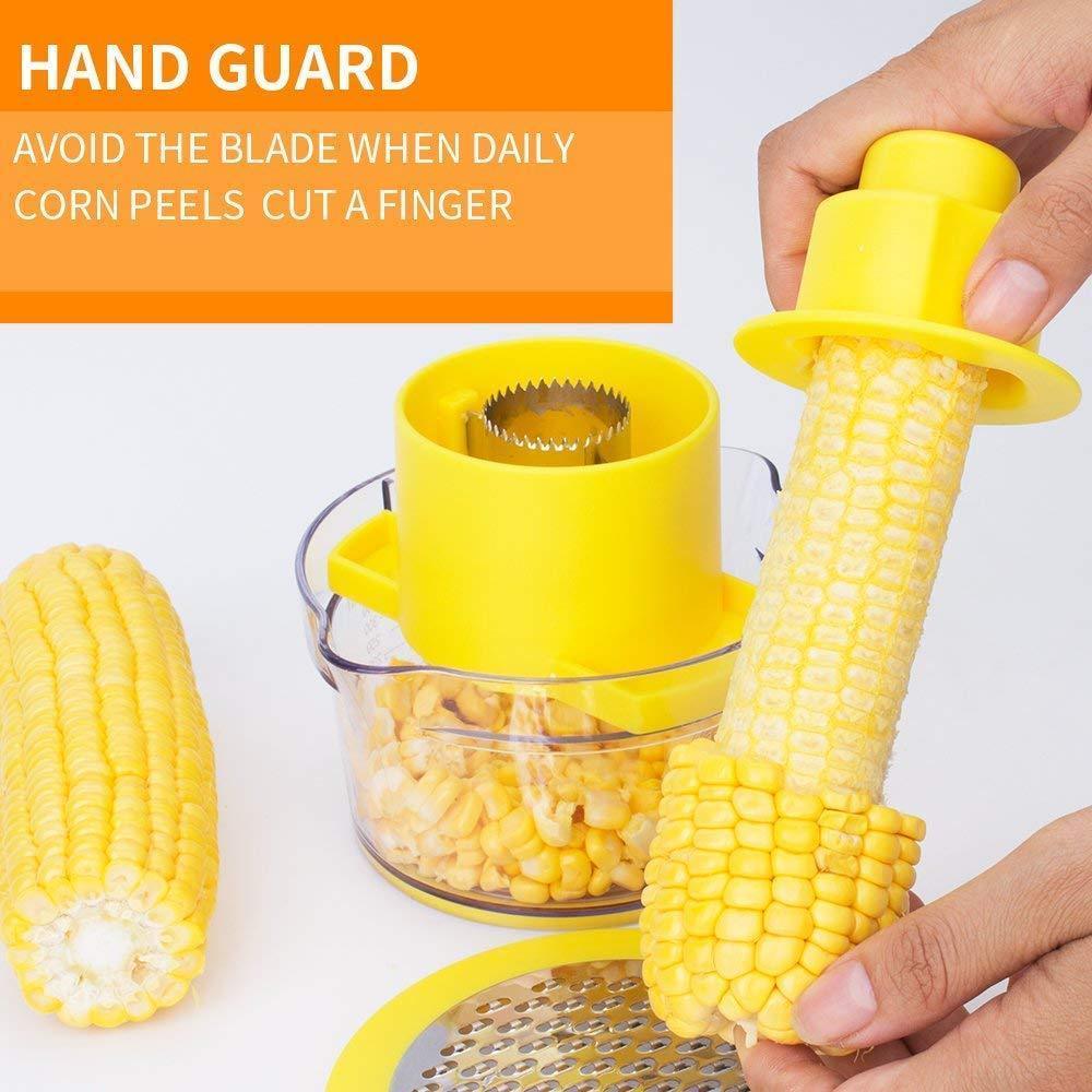 Monikäyttöinen keittiötyökalu maissille, väriltään keltainen ja sininen, joka raastaa ja viipaloi tehokkaasti.