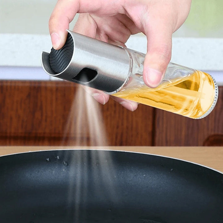 Multifunktionel olie dispenser til køkkenet, glas, nem påfyldning; velegnet til olivenolie og eddike. Sund madlavning.