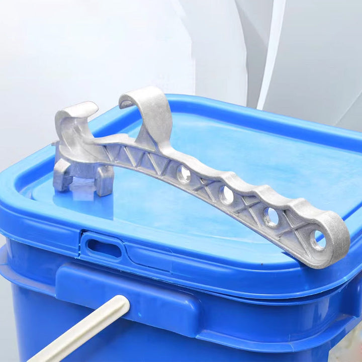 Multifunktionel metalspandsåbner, ergonomisk design, holdbar aluminiumskonstruktion, let håndtag, åbner beholdere.