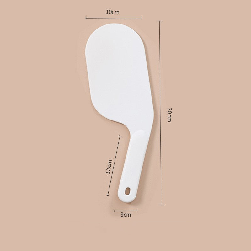 Multifunktionelt sengeværktøj i lys rød, hvid og grå med ergonomisk design til nem sengetid.