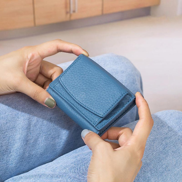 Monitoiminen RFID-suojattu mini lompakko, vedenkestävä PU-materiaali, useita värejä; pieni koko, helppo kuljettaa.