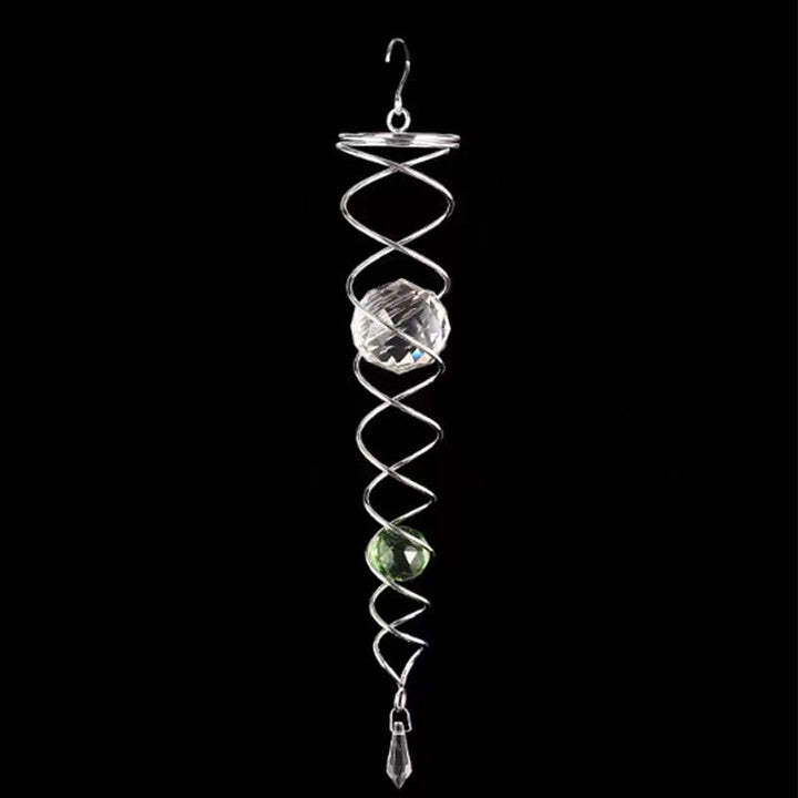 Dekorativ spiral i flere farver, 40 cm høj, til indendørs og udendørs brug, tilføjer elegance og energi til hjemmet og haven.