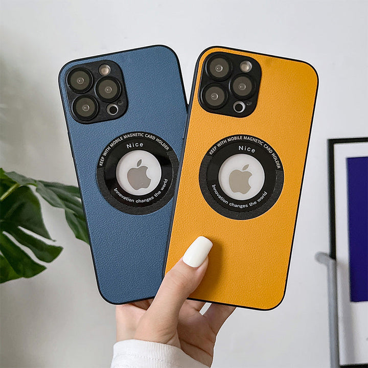 Multifarvet magnetisk opladercover til iPhone, der kombinerer stilfuldt silikone og læder med problemfri beskyttelse.