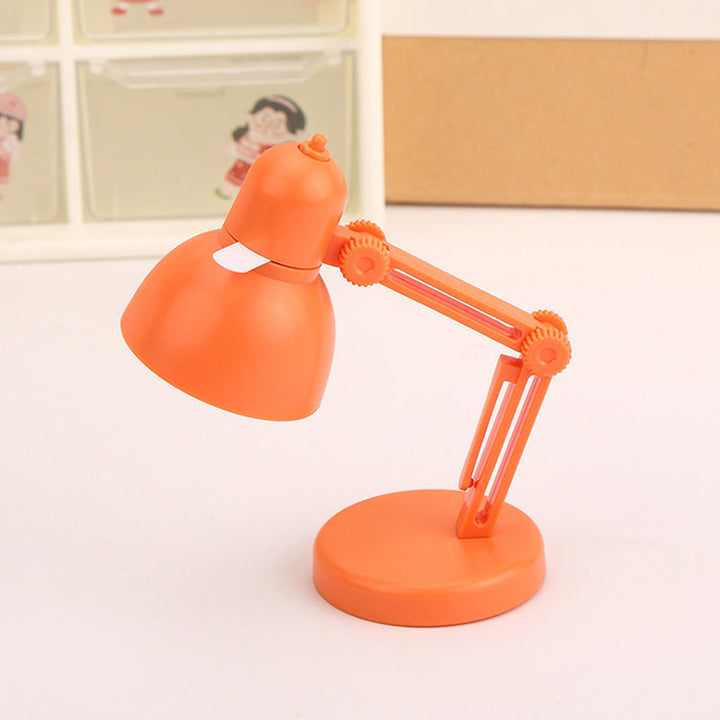 Multifarvet magnetisk mini bordlampe, kompakt, drejeligt led, multifunktionel, stilfuldt design, flere farver