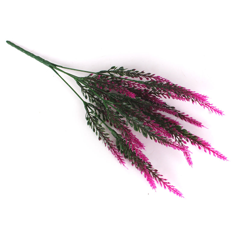 Stilfulde kunstige lavendelblomster i flere farver, herunder lilla, hvid og gul, til dekoration. Nemme at vedligeholde.