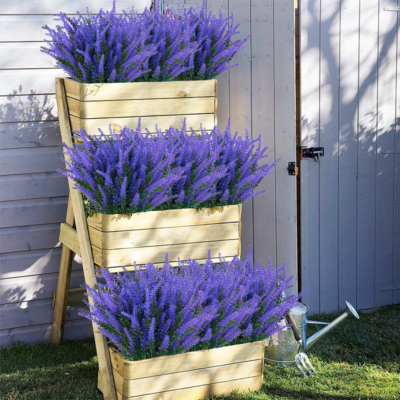 Stilfulde kunstige lavendelblomster i flere farver, herunder lilla, hvid og gul, til dekoration. Nemme at vedligeholde.