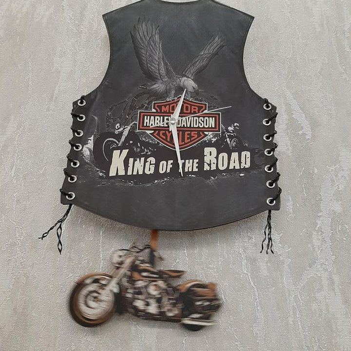 Motorcykel-tema pendulur med sort ramme, Harley-legesyge, MDF-træ, til boligindretning.