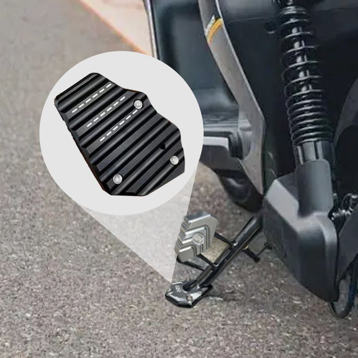 MC Støtteben Forlængerplade i NC Aluminium, titanium farve, øget stabilitet for sikker parkering.