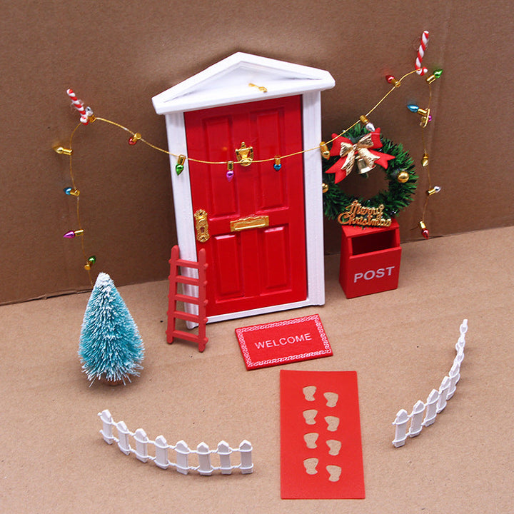 Plastisk håndlavet nissedør, eventyrlig juledekoration, inklusive miniaturetrappe, til indendørs dekoration.