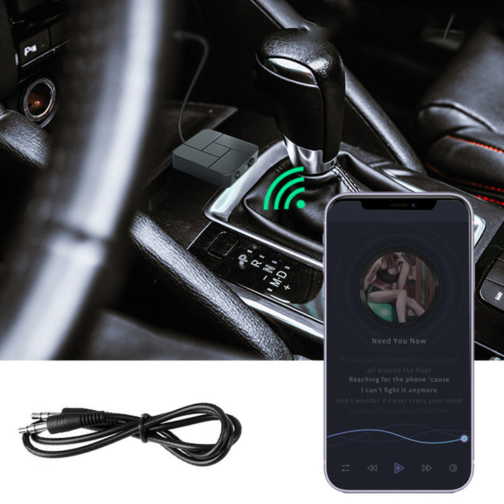 Sort Bluetooth 5.0 lydsender og -modtager, kompakt og elegant design, teknologi og gadgets-produkt.