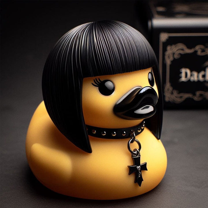 Sort gotisk punk ande, gule detaljer, mørk og gådefuld figur, til hjemmet og gotisk indretning.