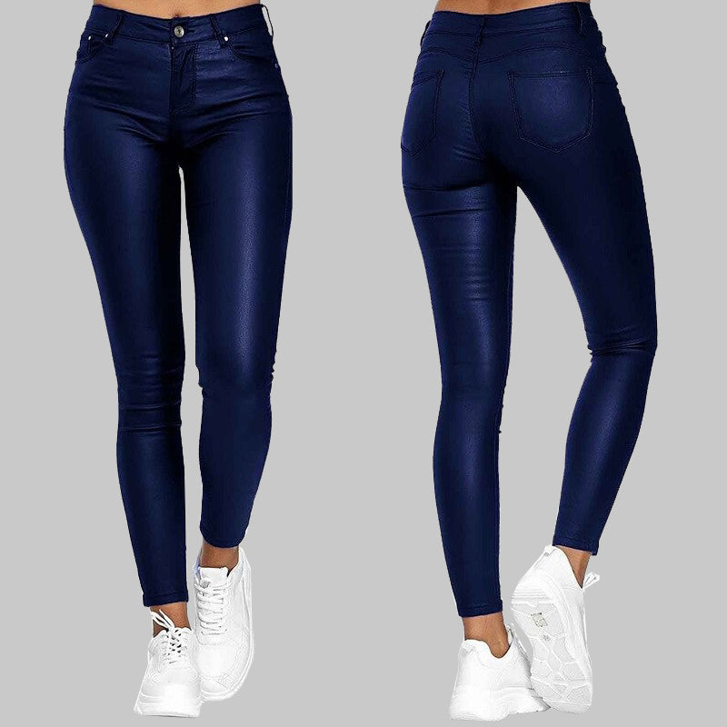 Sorte dame slim fit bukser med høj talje, en flatterende og moderigtig model.