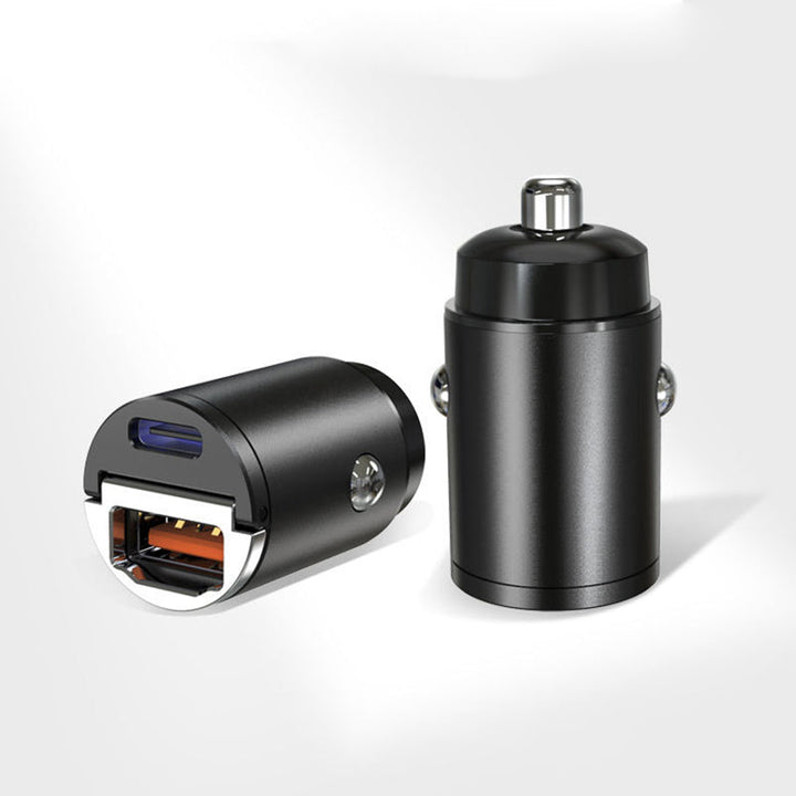 Sort mændenes 30W hurtigoplader metallisk konstruktion, kompakt størrelse, zinklegering, passer til alle biler.