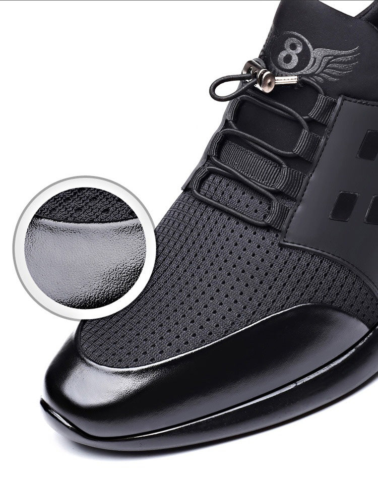 "Musta miesten hengittävä ulkoilujalkine liukumattomalla pohjalla, kevyt verkkokangas ja slip-on -muotoilu."