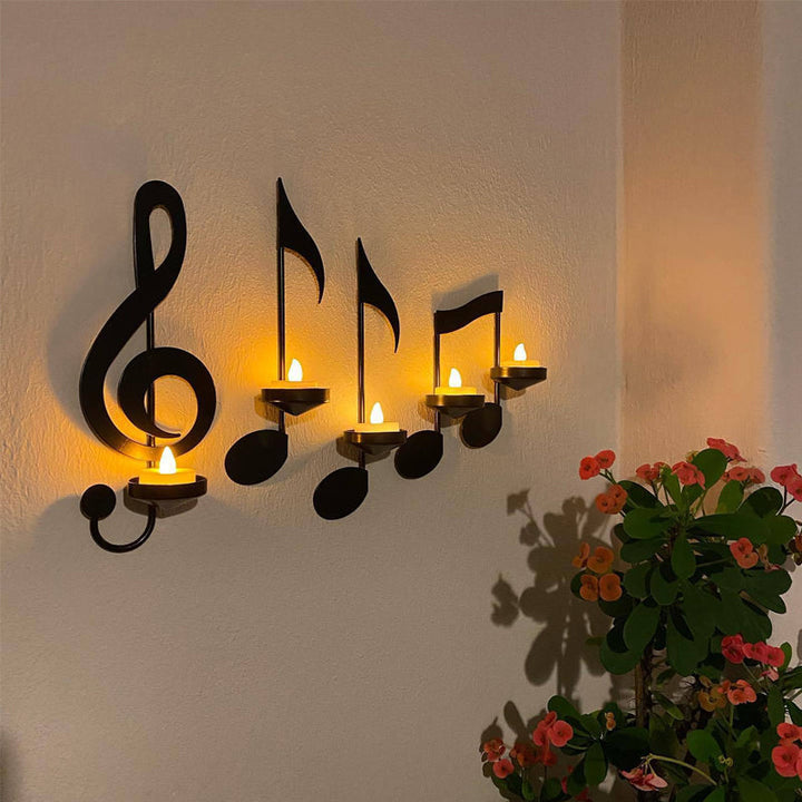 Sort node væg lampe, G-nøgle stil, elegant sort metal, moderne musiktema, passer til stue.