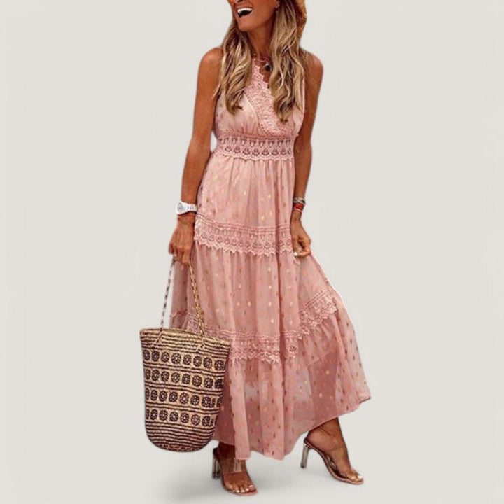 Dame boho maxi kjole sommerstil, let og blomstret, flydende design udstråler boheme elegance til varme dage.