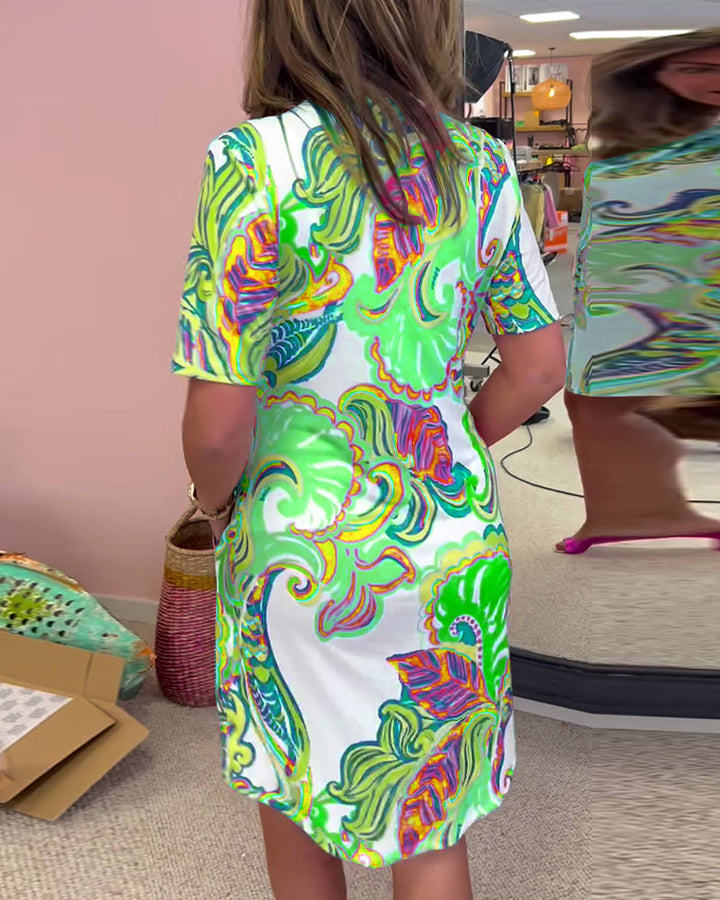 Dame boho midi kjole, blødt stof, åndbar og trendy look, levende print, afslappet pasform.