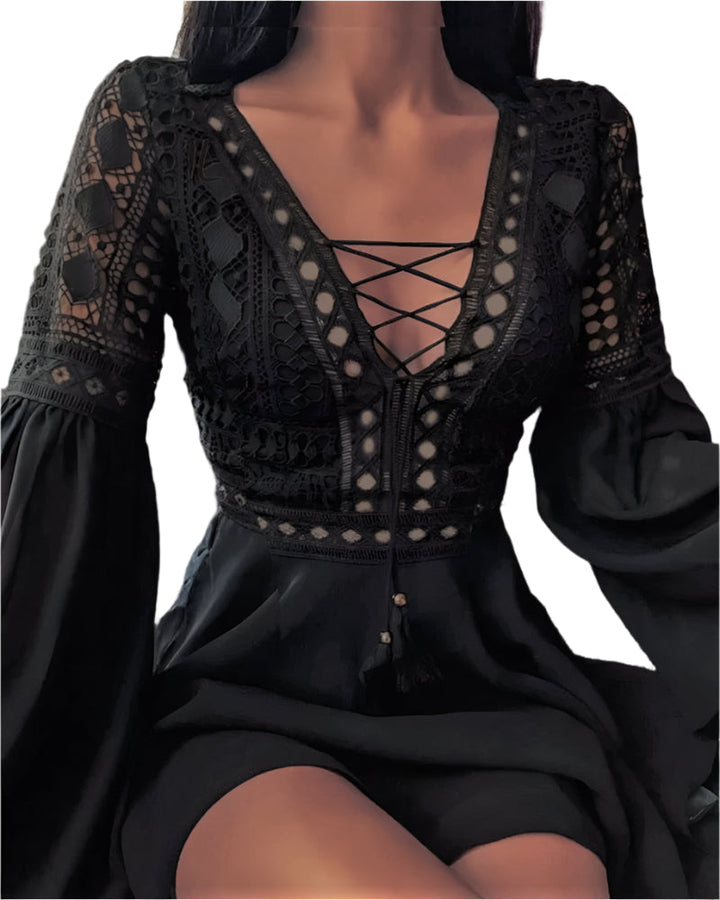 Dame elegant festkjole, feminin illusionsudskæring, smukt faldende, til specielle lejligheder