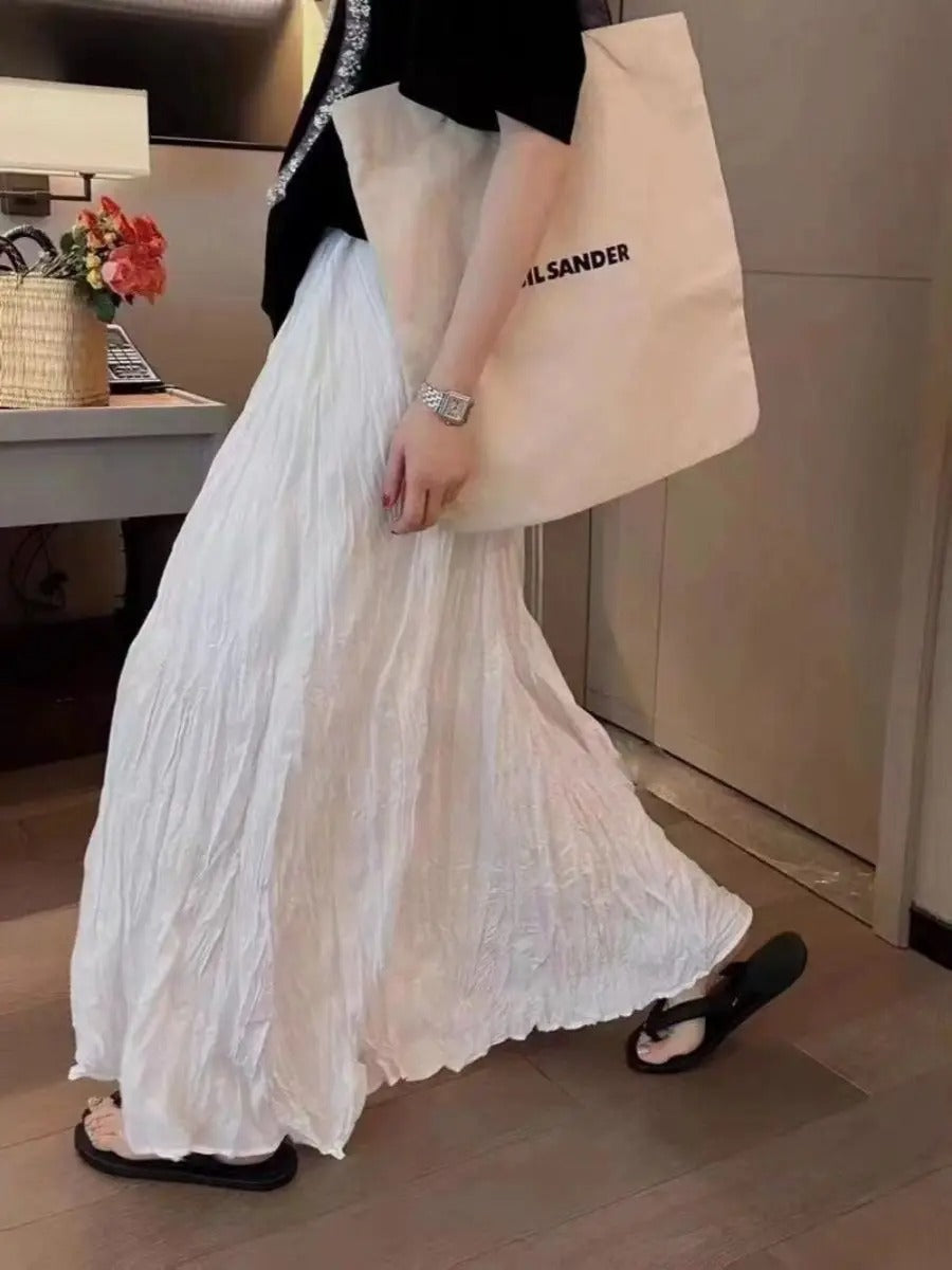 Dame elegant maxikjole med satin, plisseret glat overflade, høj talje og bred pasform, velegnet til afslappet stil.
