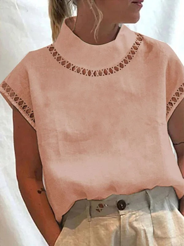 Dame elegant top i hvid med stilfulde detaljer